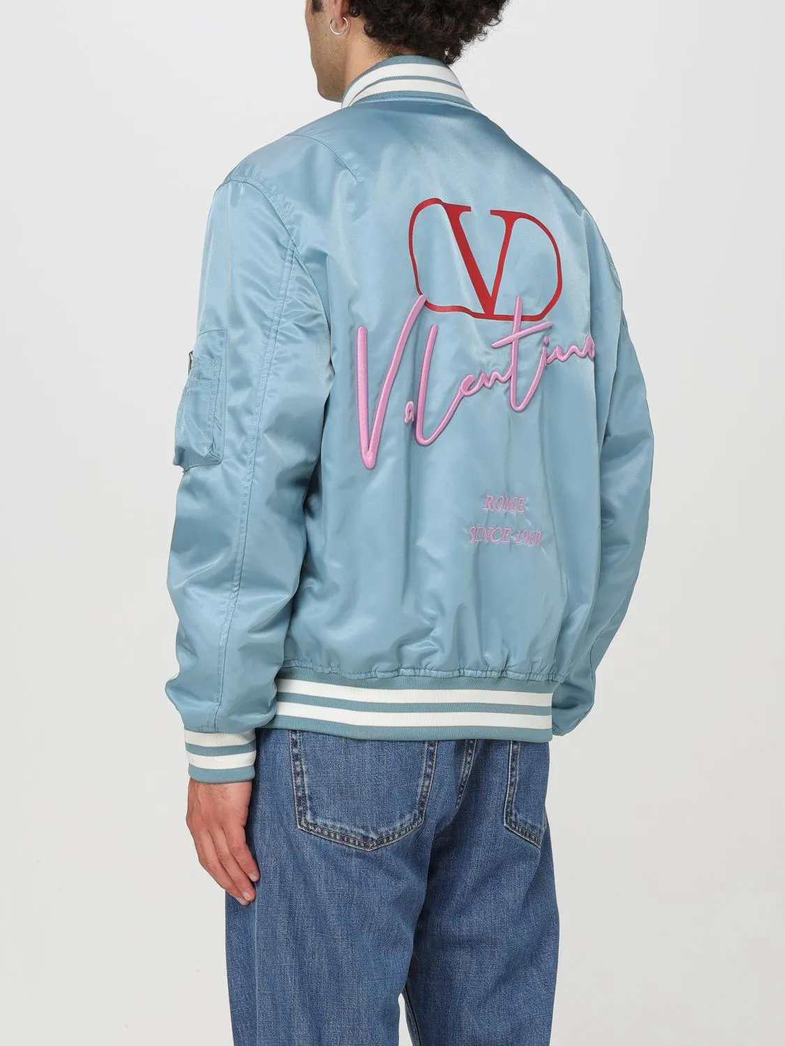 Americana hombre Valentino