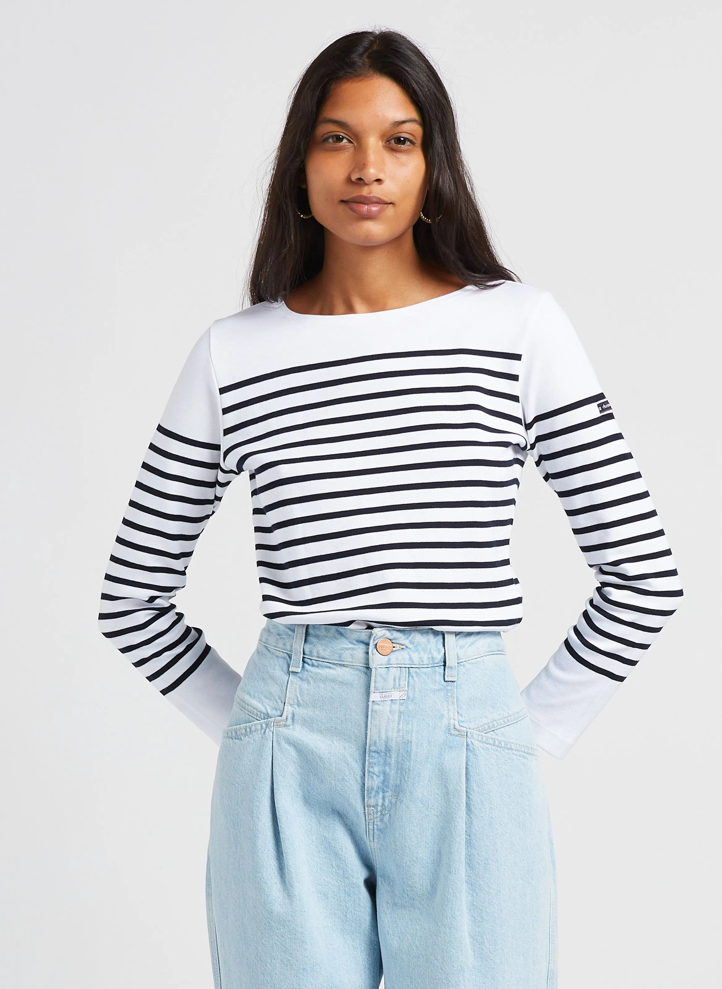 ARMOR LUX Camiseta marinera de punto con cuello de barco en blanco