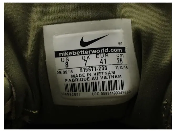 Nike Ultra XT de ante caqui Verde 