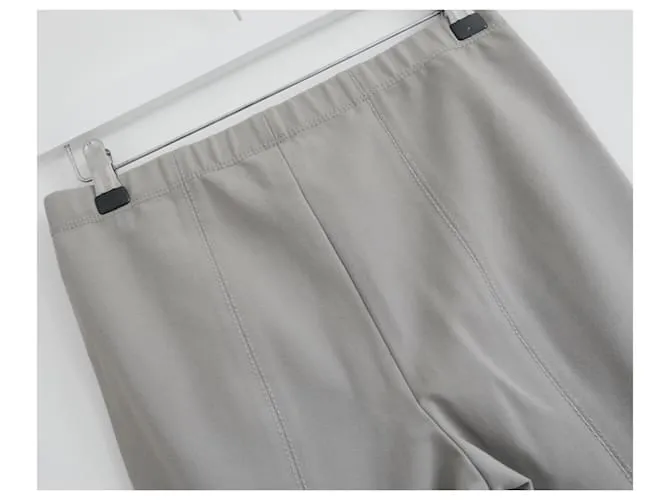 Pantalones ajustados de punto doble mate en gris Zing de Donna Karan. 