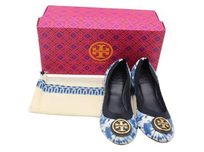 Tory Burch Zapatos planos con estampado Tie Die Azul 